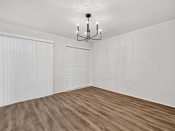 4th image of 5833 Village Forest Ct
