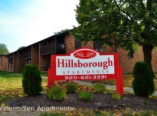 564 N Danz Ave APT 8, Green Bay, WI 54302