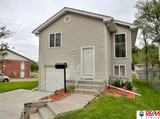 5803 S 14th St, Omaha, NE 68107