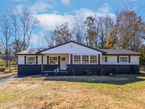 6001 Meadow Oak Ln, Knoxville, TN 37920