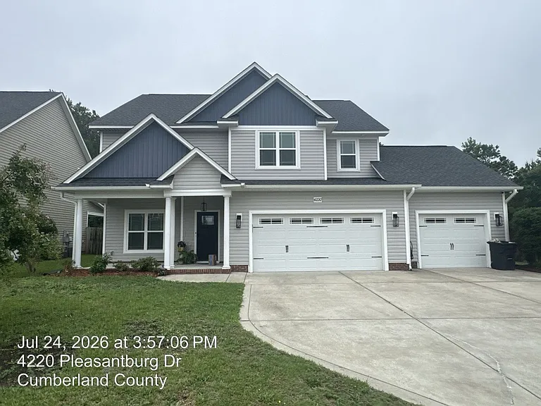 4220 Pleasantburg Dr — Photo 1