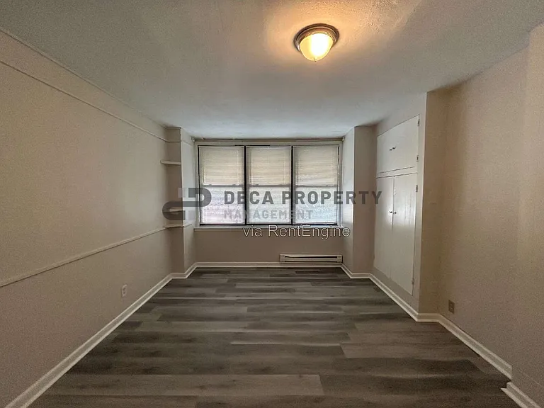 205 Schirmer St #2F — Photo 11