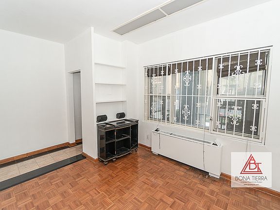 2nd image of 175 E 62nd St #Townhouse
