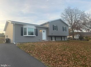 20 Dee Ct, Halifax, PA 17032