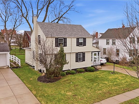 3rd image of 363 Wardman Rd