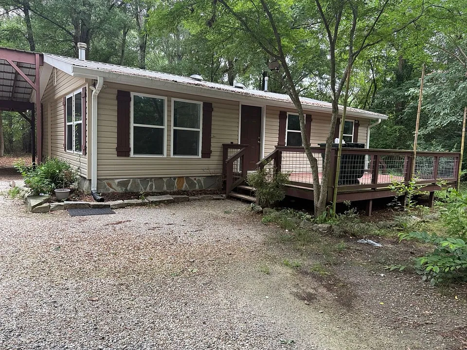 142 Henry Meyer Rd