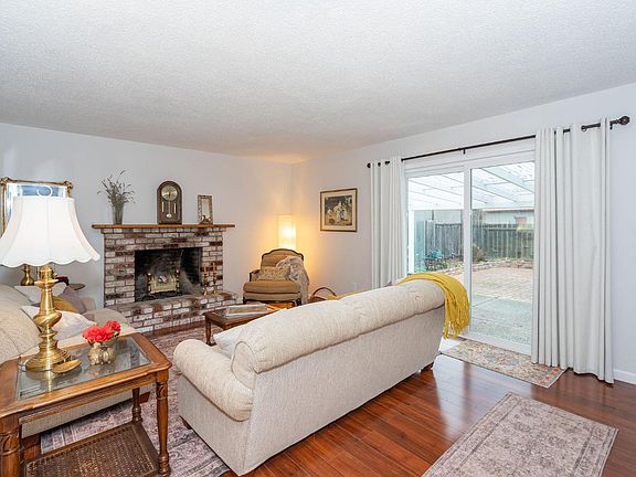 2nd image of 4360 Princeton Way