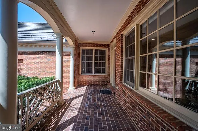 7809 Hidden Meadow Ter — Photo 45