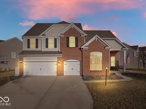 348 Entrance Hall Vw, Greenwood, IN 46142