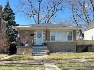 12322 S Peoria St, Calumet Park, IL