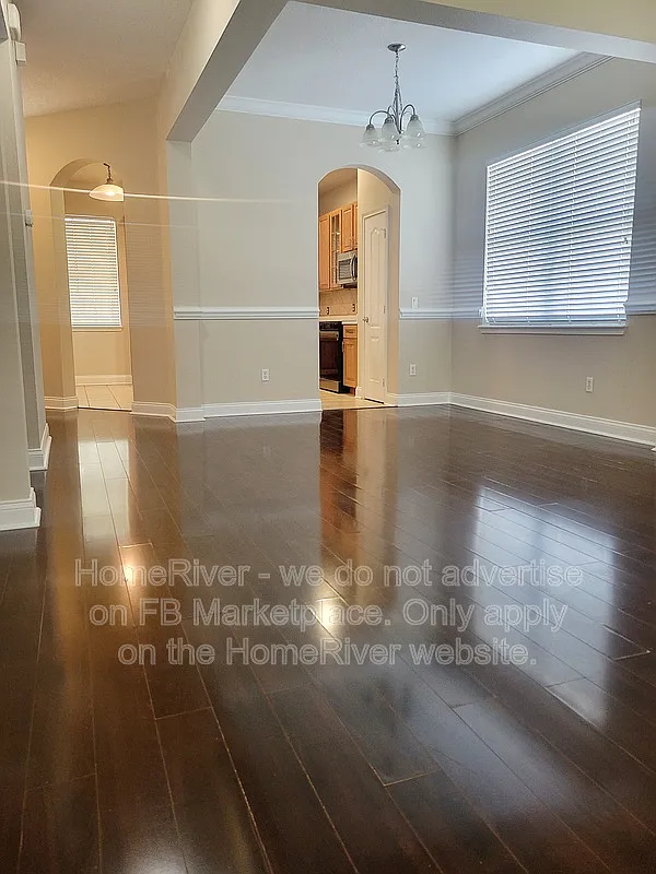 4 bed, 3.5 bath, 1857 sqft, $2,995 — Photo 3