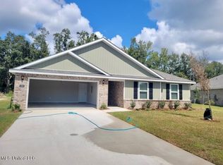 1050 Enclave Cir, Long Beach, MS 39560