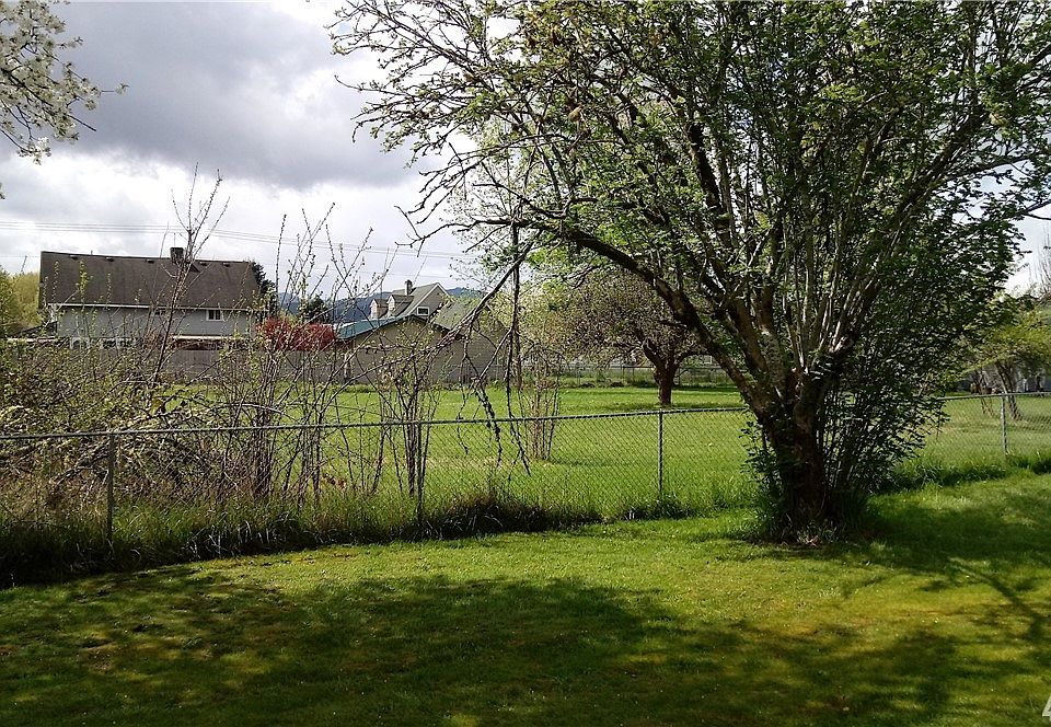 2nd image of 0 0 Tillie Ave