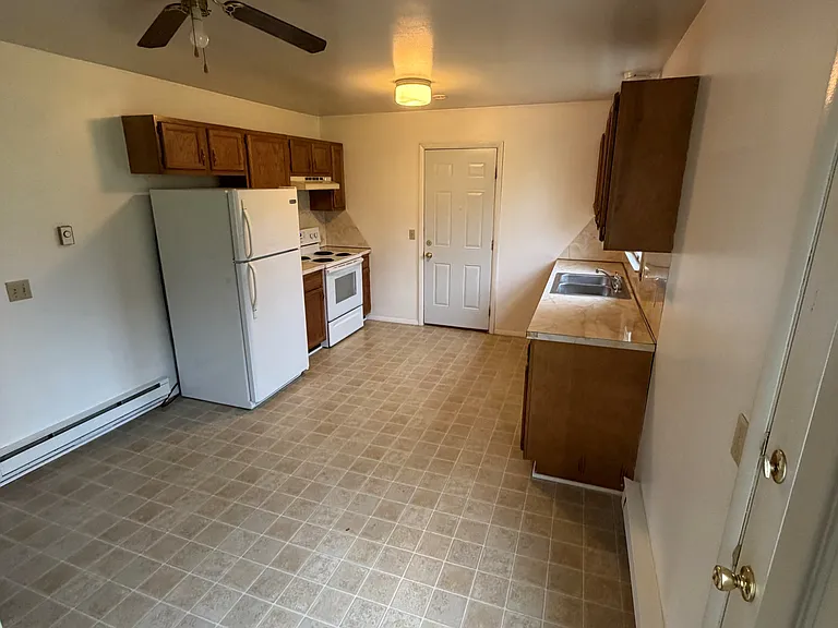 3606 S Partridge Dr — Photo 4