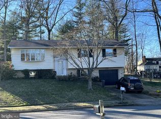 302 Meares Ct, Annapolis, MD 21401