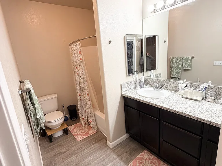 Kearney Dr — Photo 13