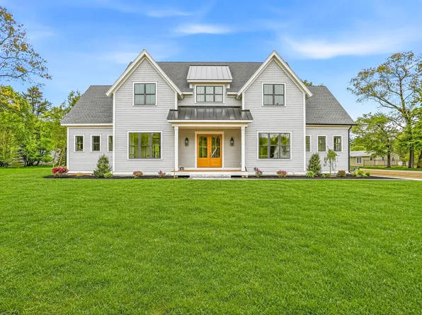 125 W Plain St, Wayland, MA 01778