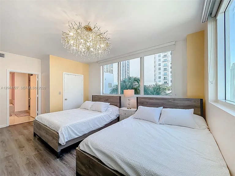 244 Biscayne Blvd #1108 — Photo 12