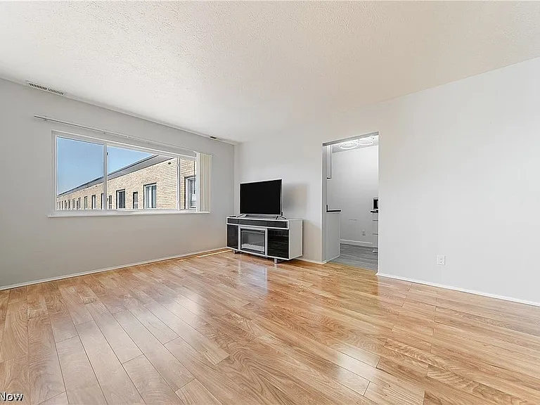 25735 Lorain Rd #513 — Photo 3