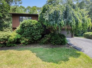 25 Aqueduct Rd, Garrison, NY 10524