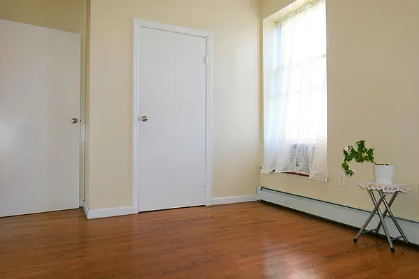 Rented by Willie Kathryn Suggs, LREB | media 29