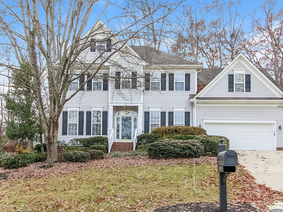 7 Crab Tree Ct