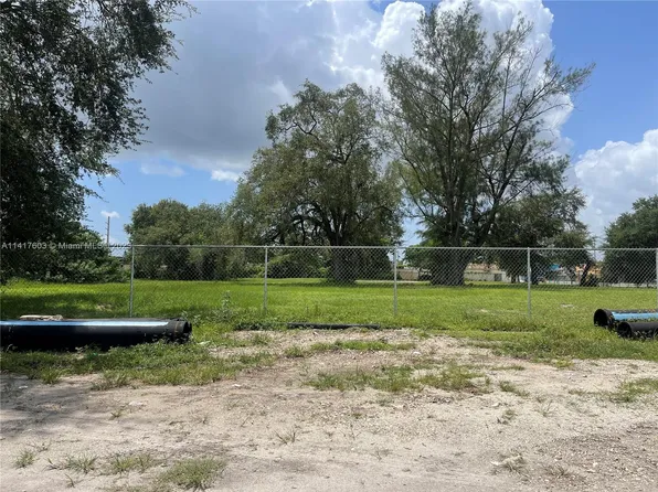 8801 NW 22nd Ave, Miami, FL 33147