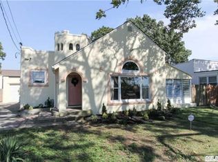 3265 Bayfront Dr, Baldwin, NY 11510