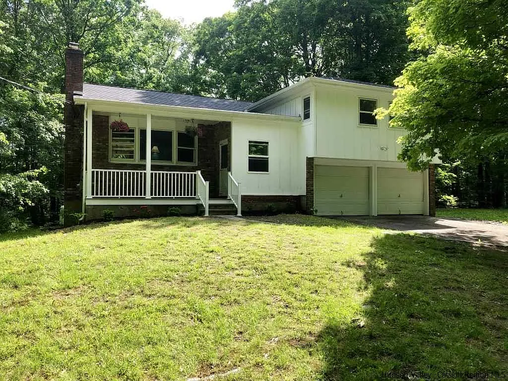 36 Hummel Rd photo 1