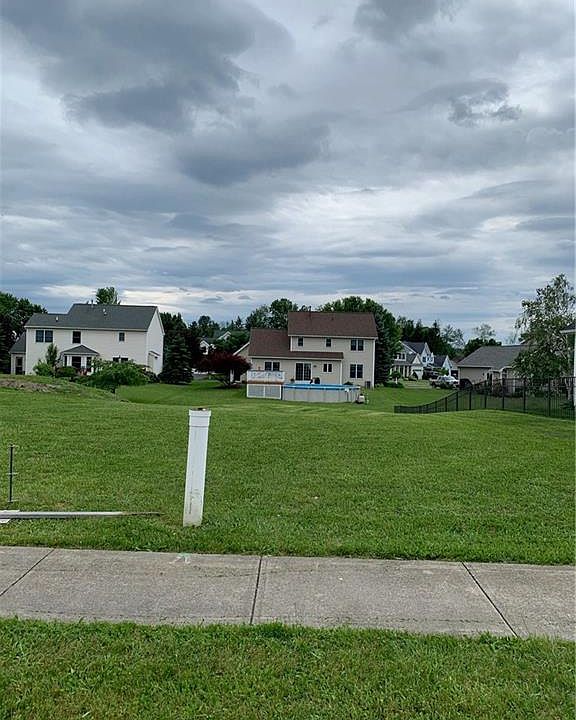 1st image of 127 Arlington Park
