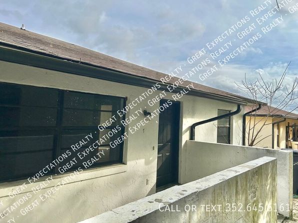 1904 NE 17th Pl Unit 7