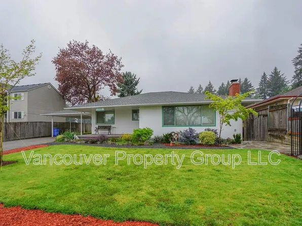 2218 E 18th St #A, Vancouver, WA 98661