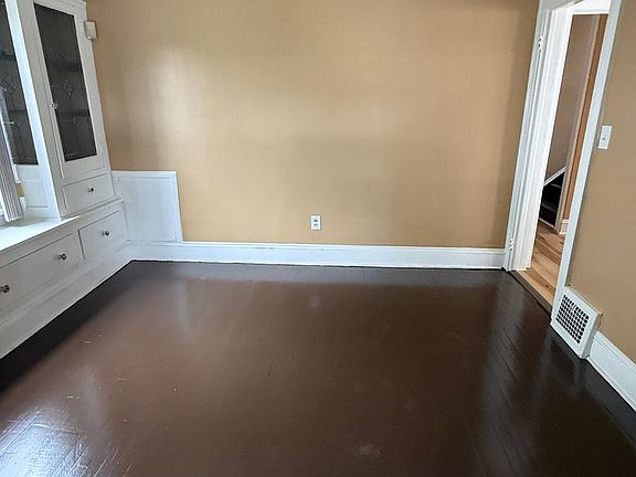 5th image of 4080 E 144th St