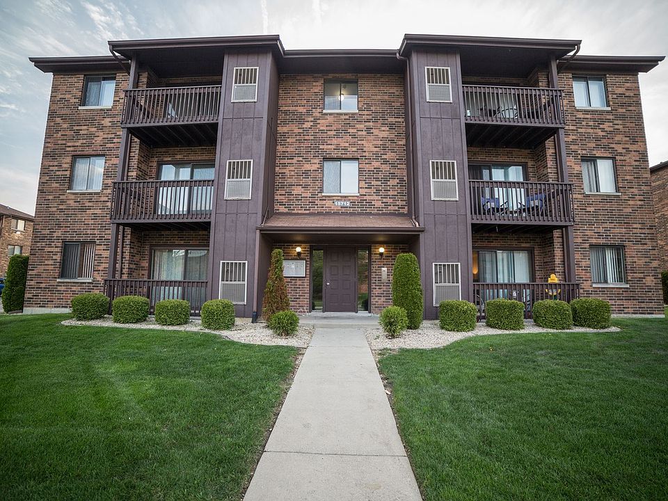 1st image of 15712 Peggy Ln #1