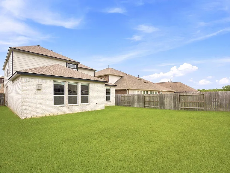 15127 Monal Trie Dr — Photo 28