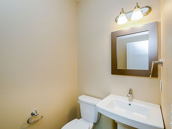 4th image of 1205 Leann Cir