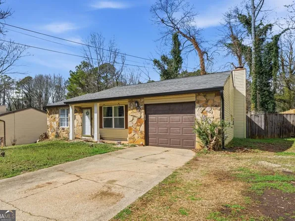 1337 Muirforest Dr, Stone Mountain, GA 30088