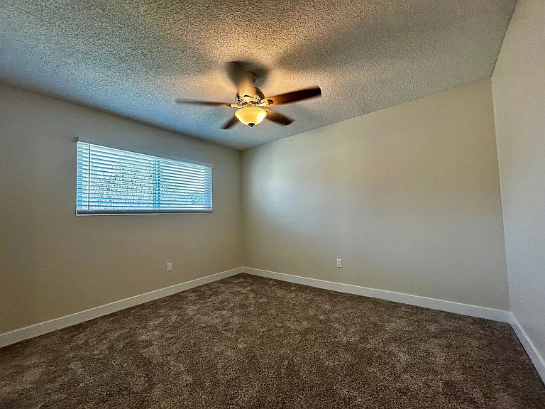 3540 W Christine Cir #C — Photo 22