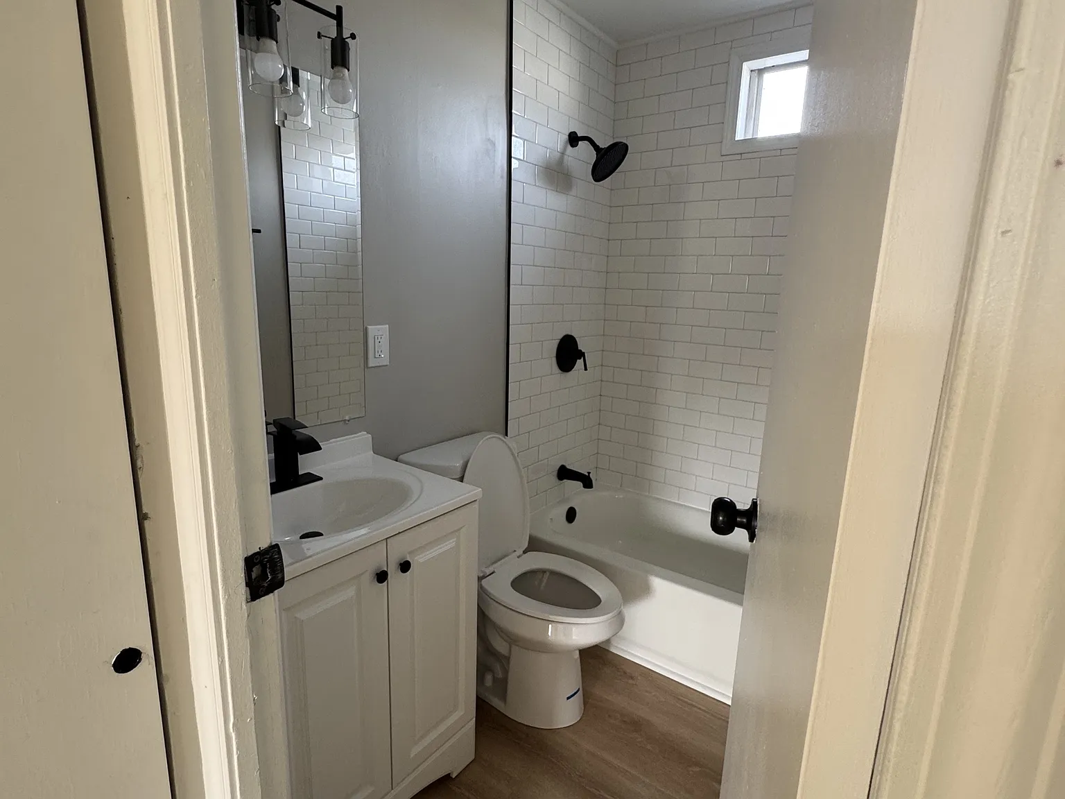 580 Edgewood Drive - 1 — Photo 3
