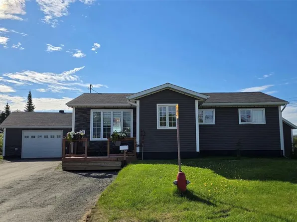 920 Bartlett Drive, Labrador City, NL A2V2N4