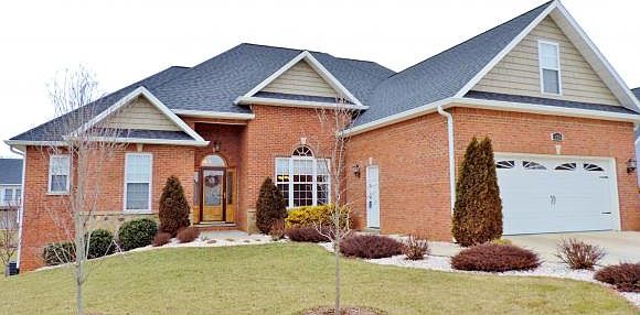 1st image of 175 Thistledown Cir