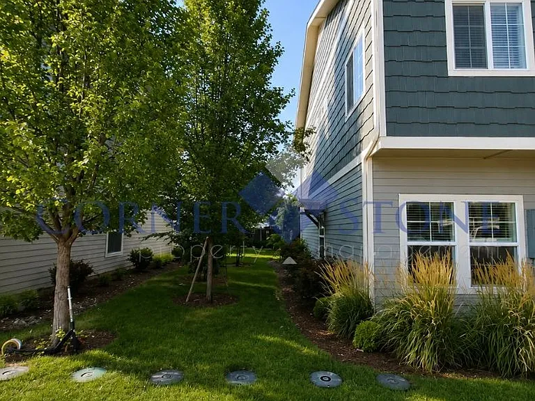 11231 W Gabrielle Dr — Photo 2