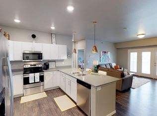 Upscale Living at the Grand off 45th, Fargo, ND 58104