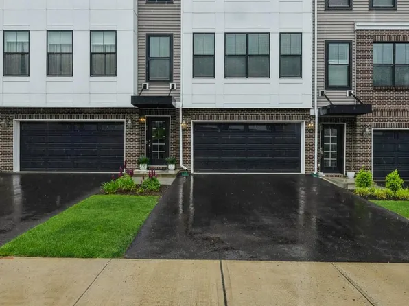 94 Bataan Avenue, Tinton Falls, NJ 07724