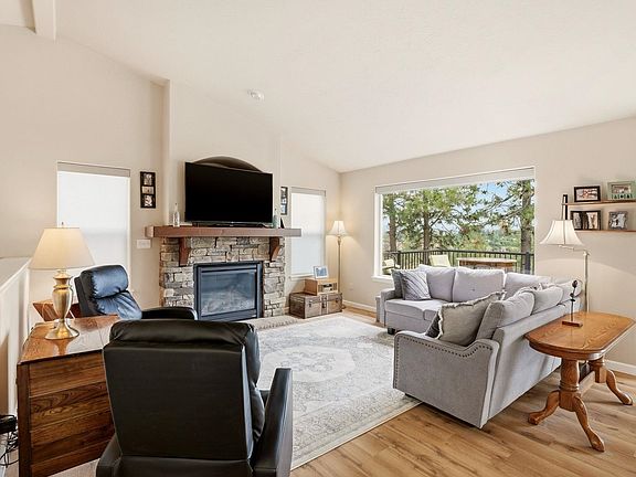 3rd image of 1807 S Canyon Woods Ln
