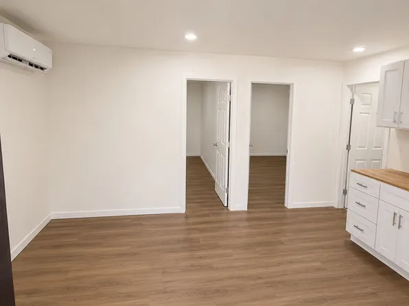 8426 Greenpoint Ave #B, Riverside, CA 92503