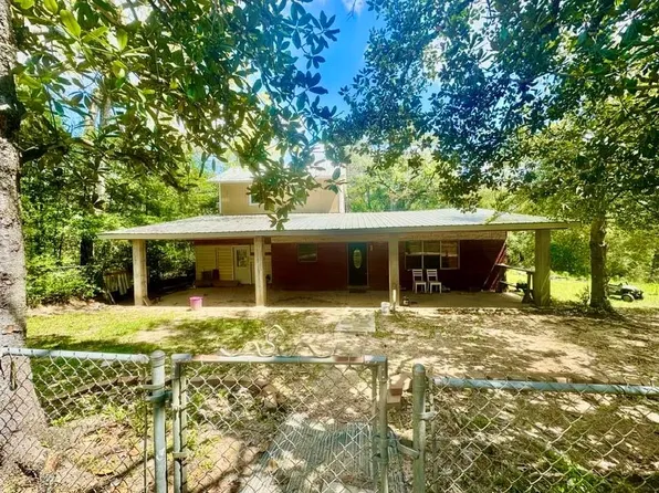 110 Prince Valiant Dr, Woodville, TX 75979