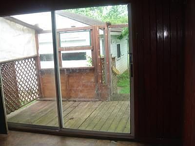 4th image of 513 W Park Blvd