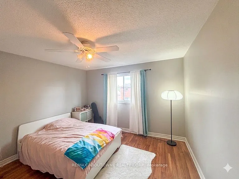 1284 Creekside Dr #MAIN — Photo 12