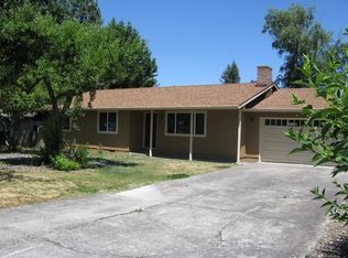 2623 Saint Thomas Way, Medford, OR 97504